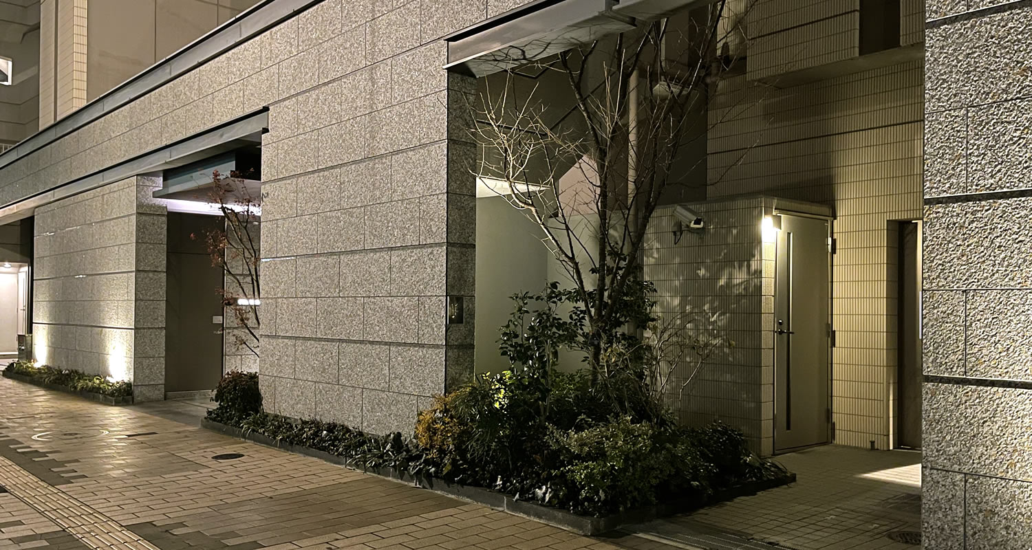 熊本市中央区マンション・プレミスト大江本町の格調あるエントランス外観